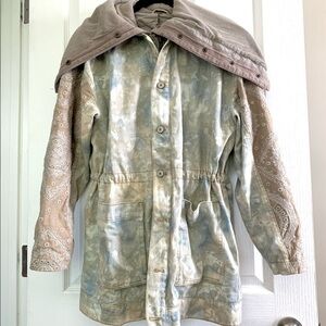 Free people tie dye hooded denim parka jacket lined coat xs fits up to a med